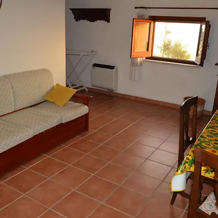 La Dimora Del Molo Aparthotel 3*