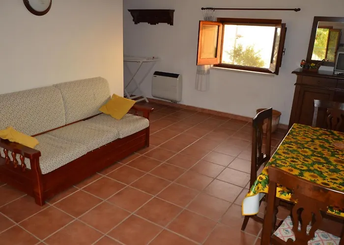 La Dimora Del Molo מלון דירות 3*