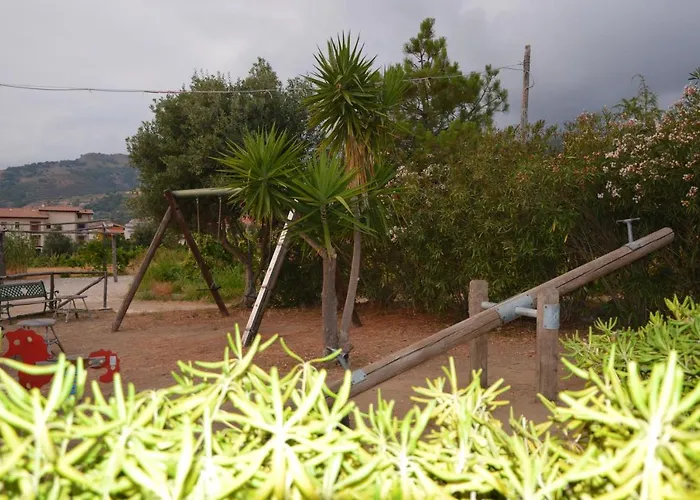 מלון דירות La Dimora Del Molo 3*