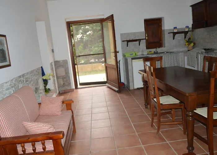 La Dimora Del Molo מלון דירות פוסקאלדו