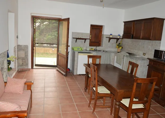 La Dimora Del Molo מלון דירות